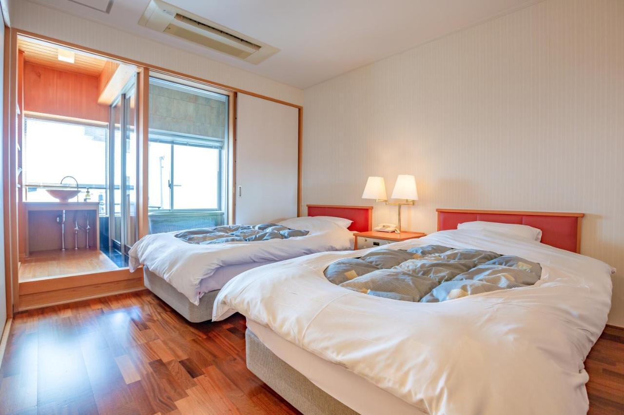 Ooedo Onsen Monogatari Minoh Kanko Hotel ภายนอก รูปภาพ