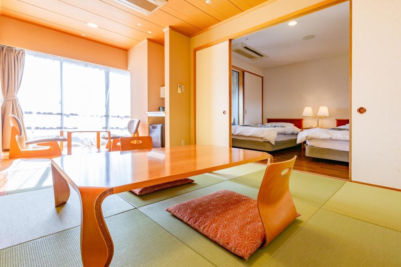 Ooedo Onsen Monogatari Minoh Kanko Hotel ภายนอก รูปภาพ