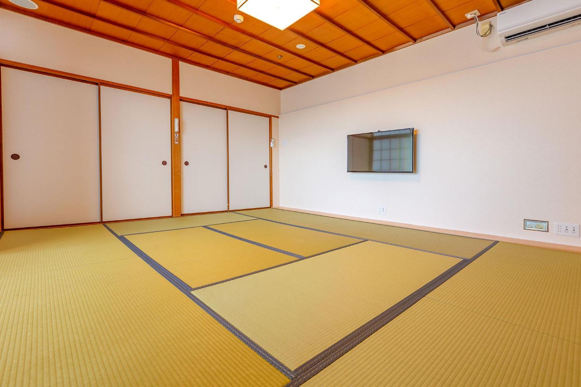 Ooedo Onsen Monogatari Minoh Kanko Hotel ภายนอก รูปภาพ