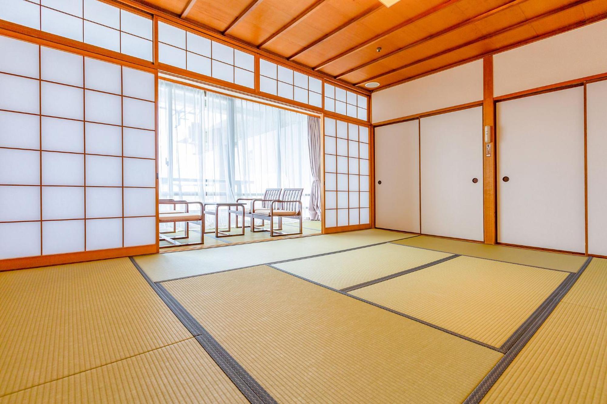 Ooedo Onsen Monogatari Minoh Kanko Hotel ภายนอก รูปภาพ