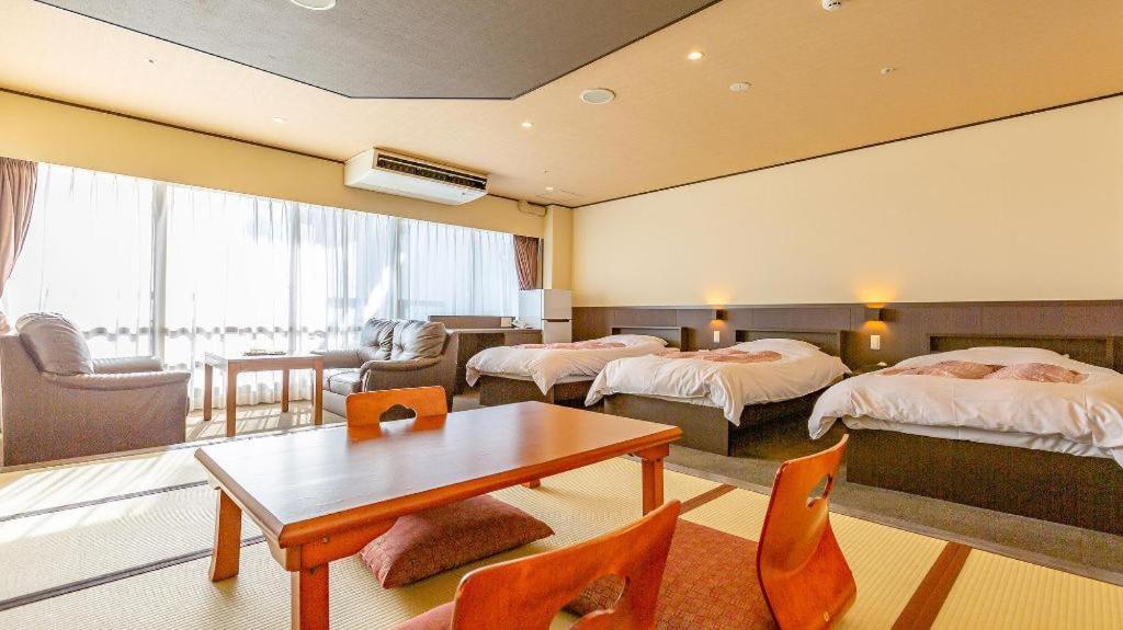 Ooedo Onsen Monogatari Minoh Kanko Hotel ภายนอก รูปภาพ
