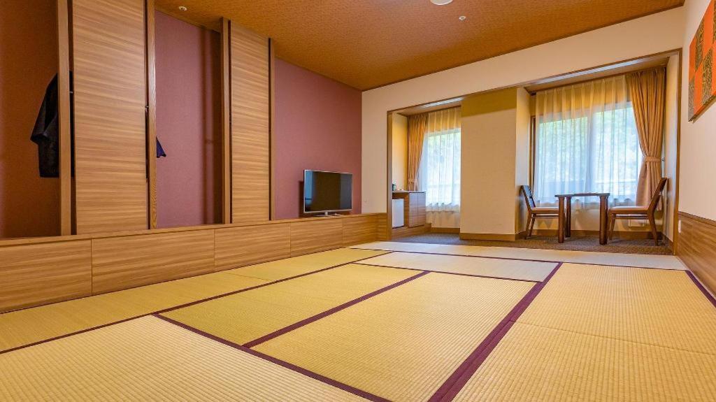 Ooedo Onsen Monogatari Minoh Kanko Hotel ภายนอก รูปภาพ