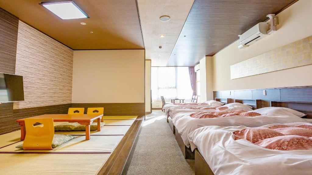 Ooedo Onsen Monogatari Minoh Kanko Hotel ภายนอก รูปภาพ