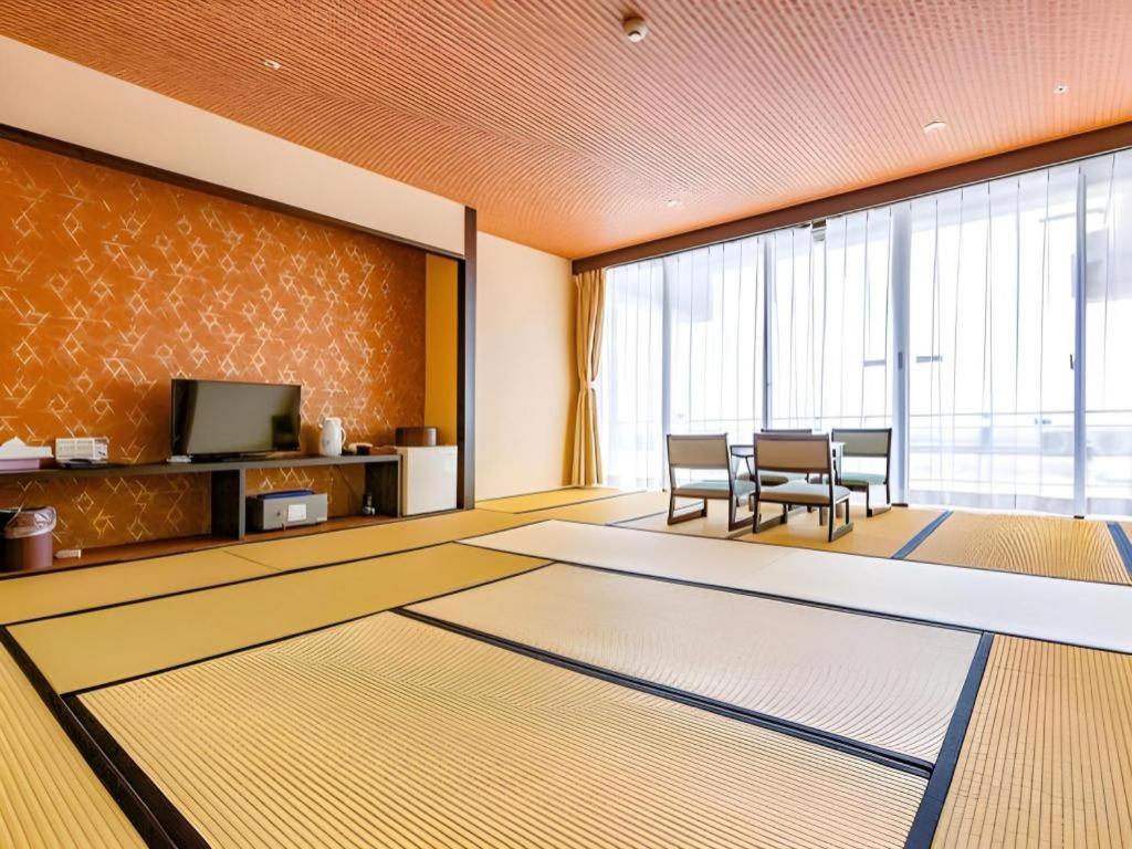 Ooedo Onsen Monogatari Minoh Kanko Hotel ภายนอก รูปภาพ